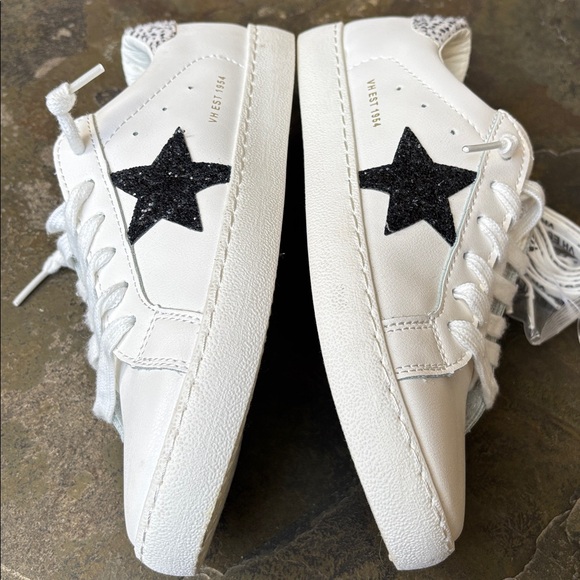 Vintage Havana Carla Sneaker - Picture 8 of 13